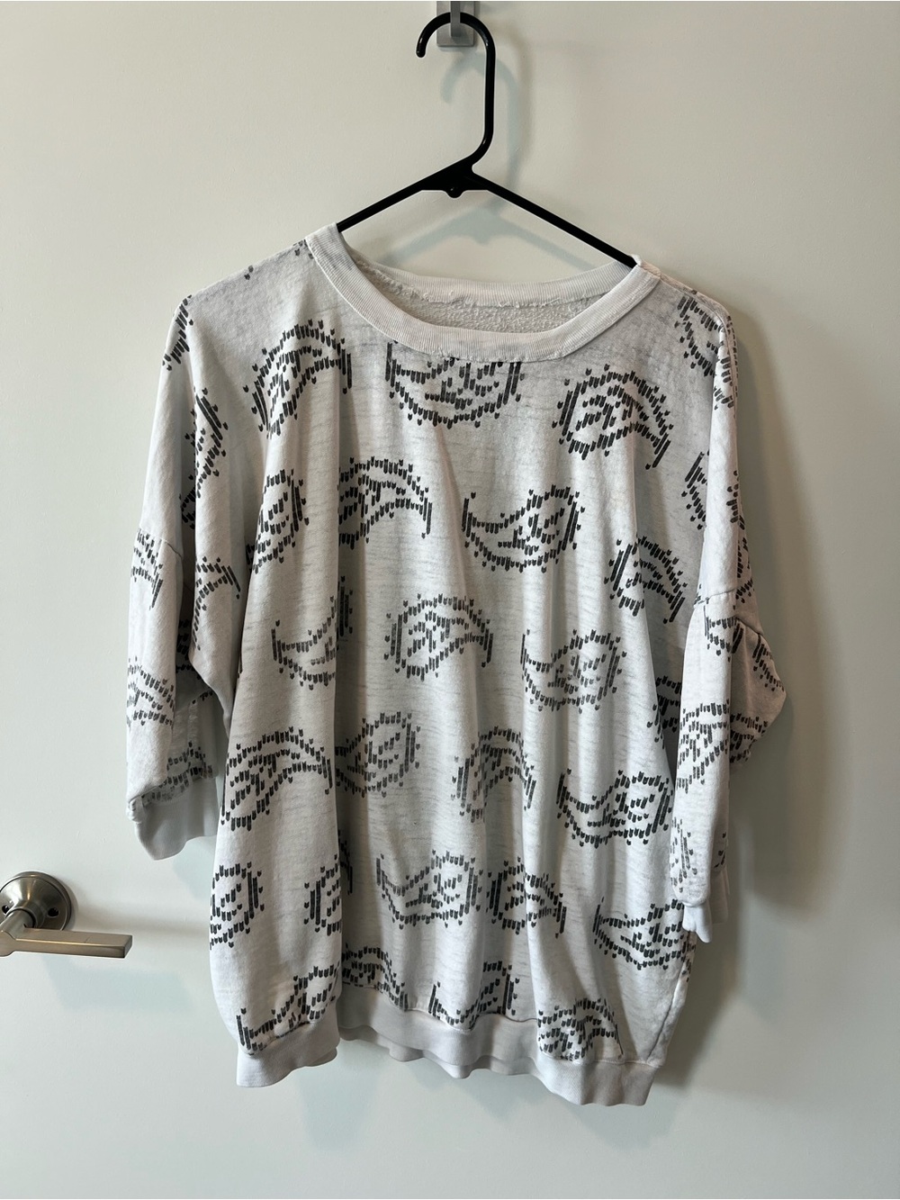 Vintage White Short Sleeve Sweatshirt with Black Abstract Pattern